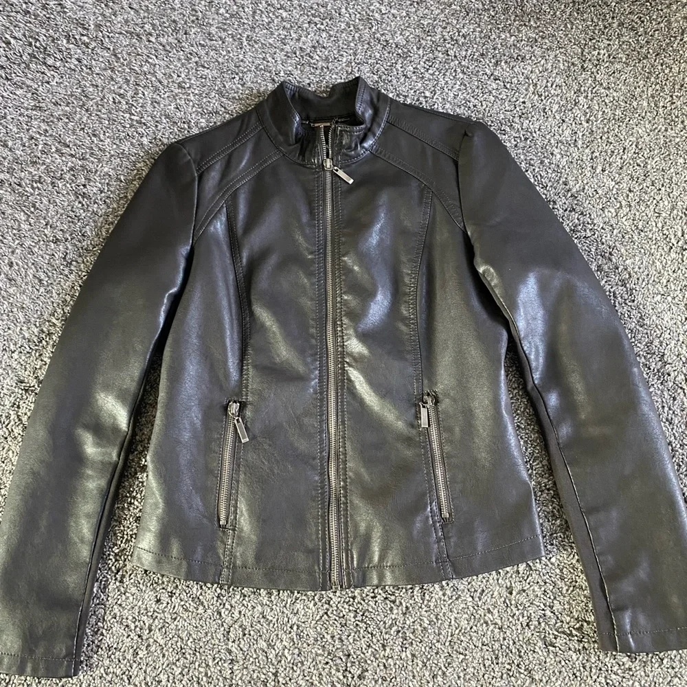 Genuine Black Leather Jacket - Picture 1 of 3
